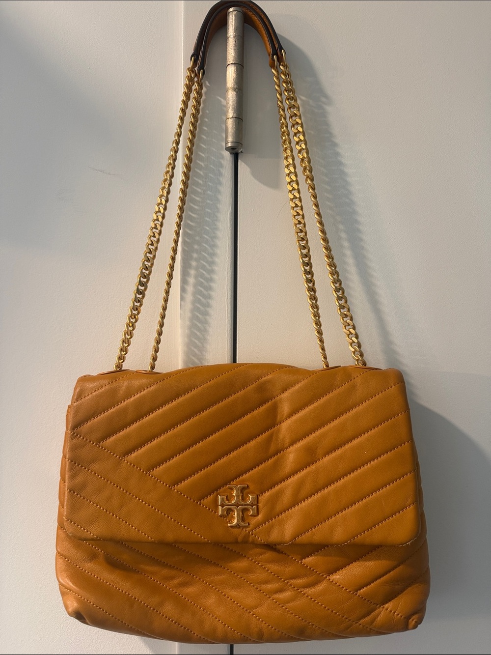 Tory Burch Quilted Caramel Shoulder Bag with Gold Chain in